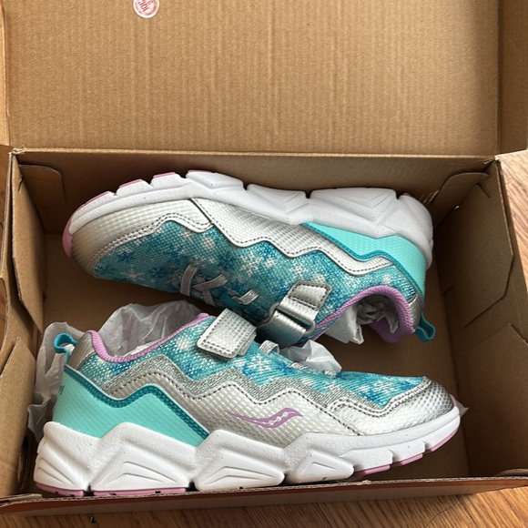 Saucony Girls Flash Sneaker Tuquiose/Silver Size 2 - Picture 3 of 4